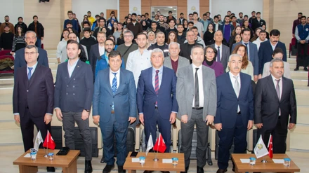 Selçuk Üniversitesinde ‘Tüm Yönleriyle Havalimanı İşletmeciliği’ anlatıldı
